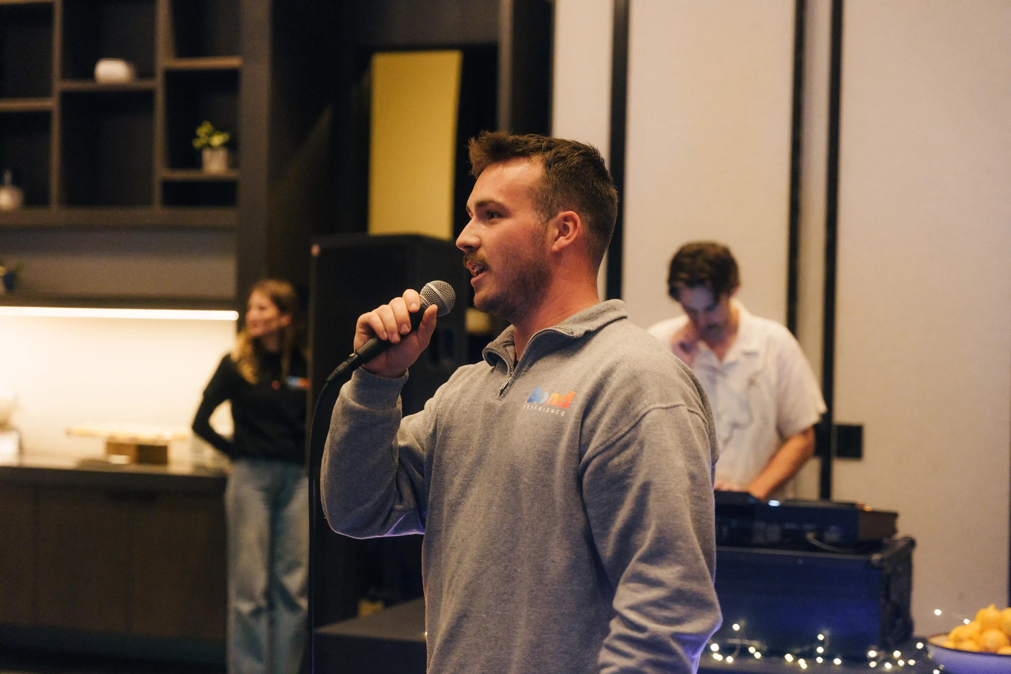 Solution signée Bond Experience